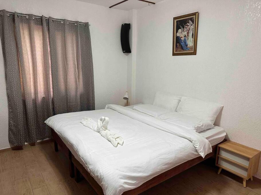 Alona Park Residence - 3 Bedroom Apartment- Alex And Jesa Unit Panglao Exterior foto